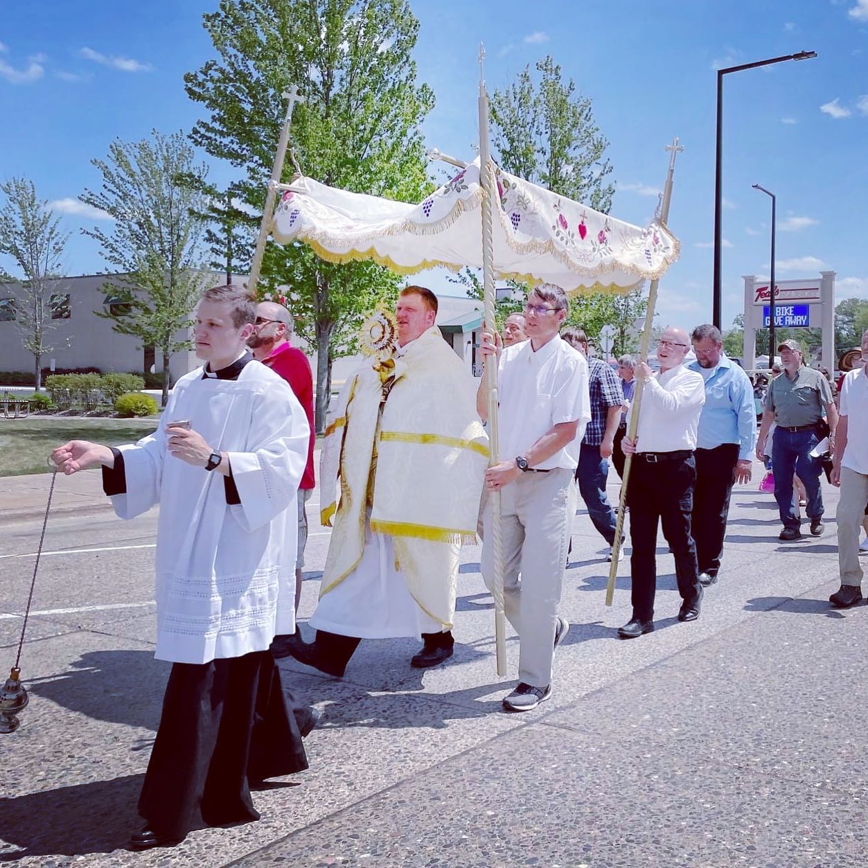 On the Solemnity of the Most Holy Body and Blood of Christ, June 19, many Catholic churches will hold Corpus Christi processions as a public affirmation of faith and belief in the Real Presence of Christ in the Eucharist.

Is your parish or Area Catholic Community organizing a Corpus Christi procession on June 19? If so, tell us the time and place in the comments area below. Also, if you'd like, tell us why you participate in this tradition. #eucharisticrevival #catholicproudstcloud
